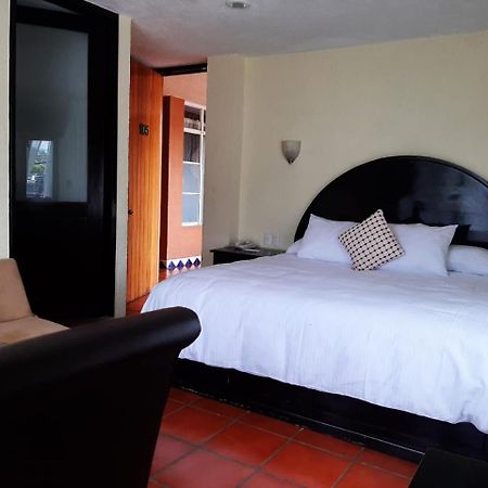 Hotel Real Del Valle Tepoztlan Bagian luar foto