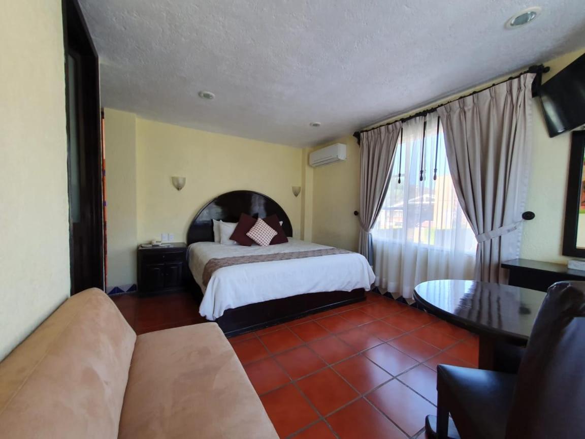 Hotel Real Del Valle Tepoztlan Bagian luar foto
