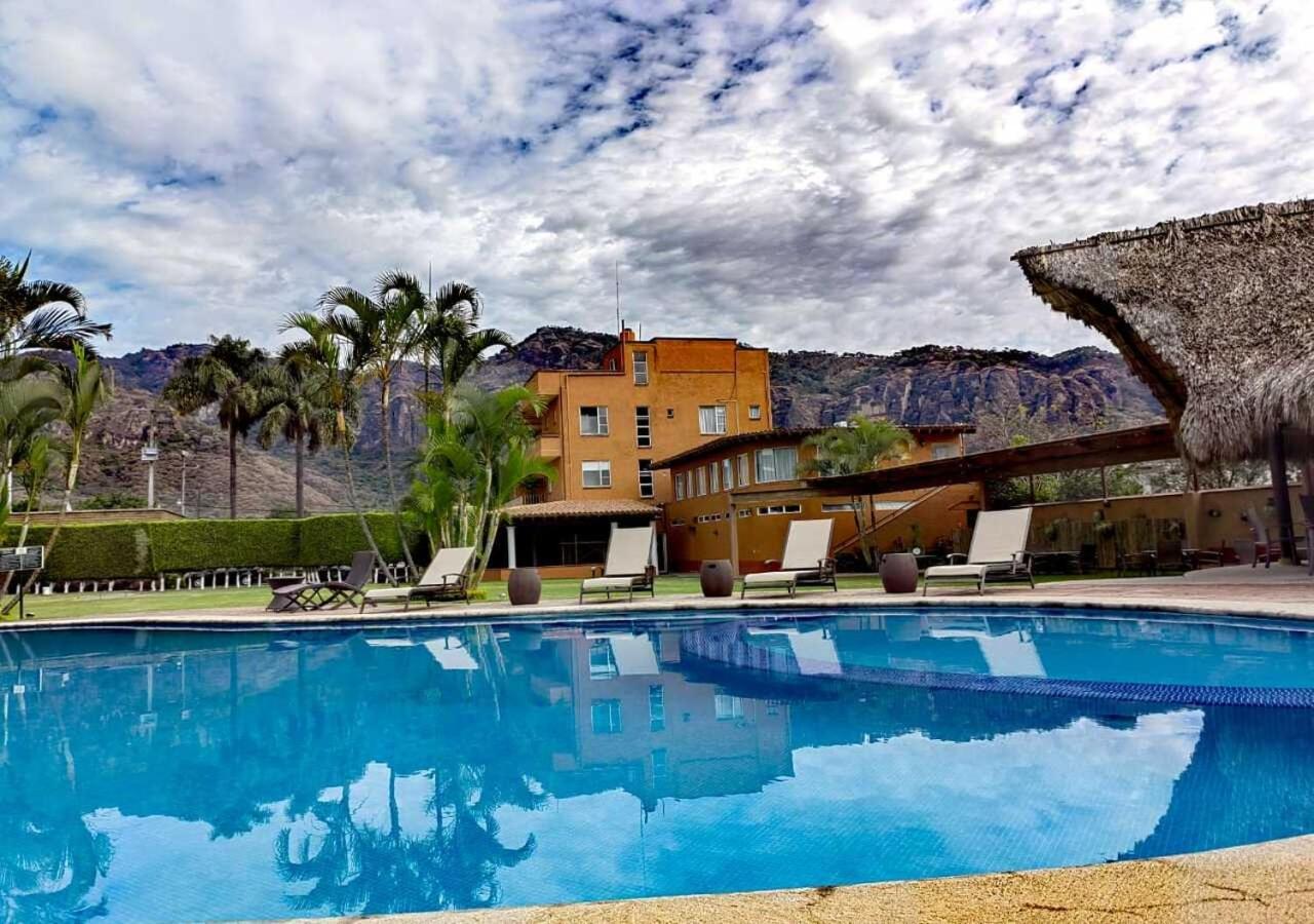 Hotel Real Del Valle Tepoztlan Bagian luar foto