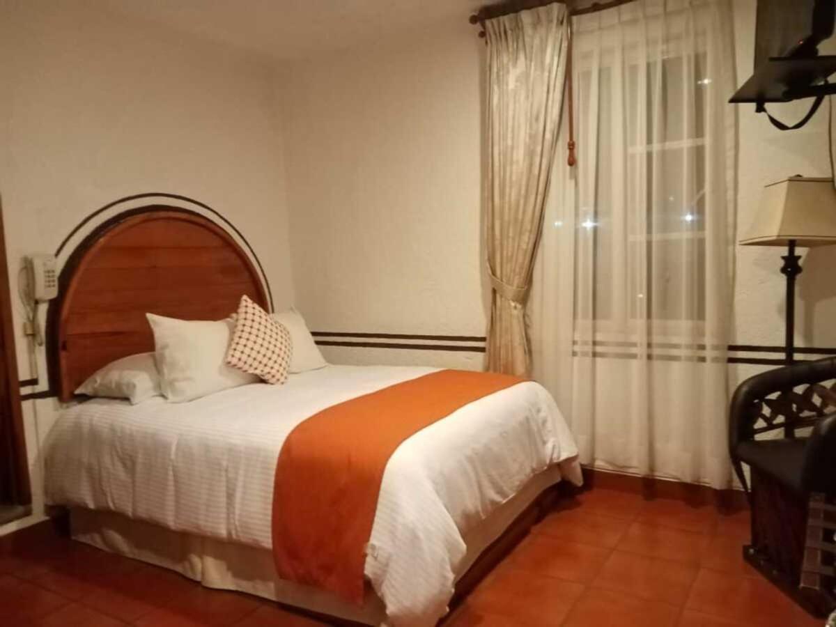 Hotel Real Del Valle Tepoztlan Bagian luar foto