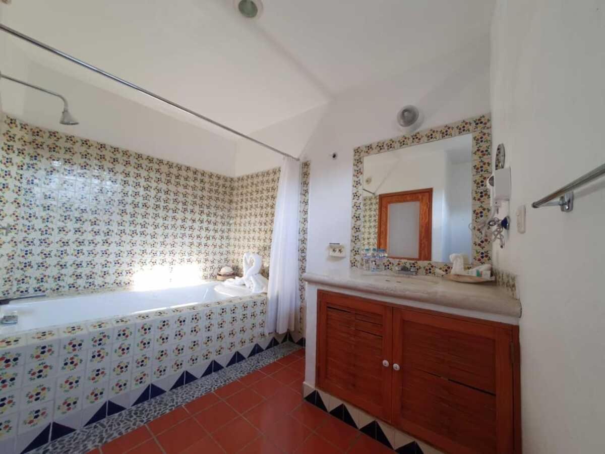 Hotel Real Del Valle Tepoztlan Bagian luar foto