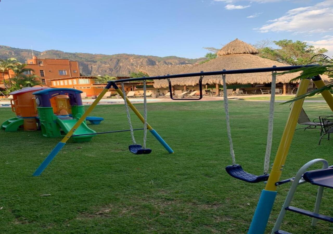 Hotel Real Del Valle Tepoztlan Bagian luar foto
