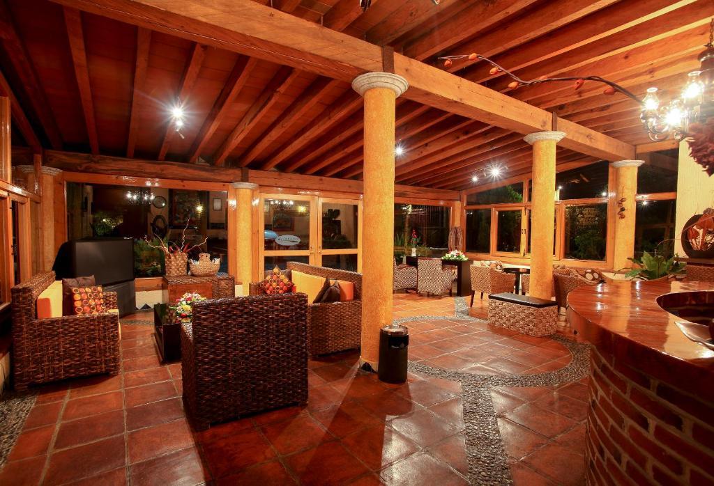 Hotel Real Del Valle Tepoztlan Bagian luar foto