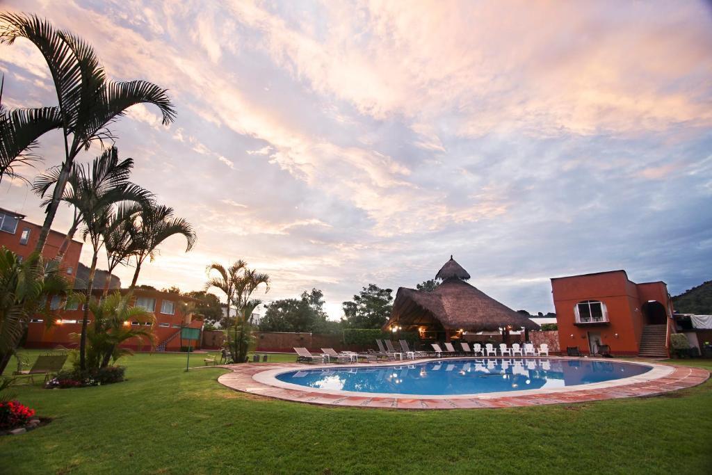 Hotel Real Del Valle Tepoztlan Bagian luar foto
