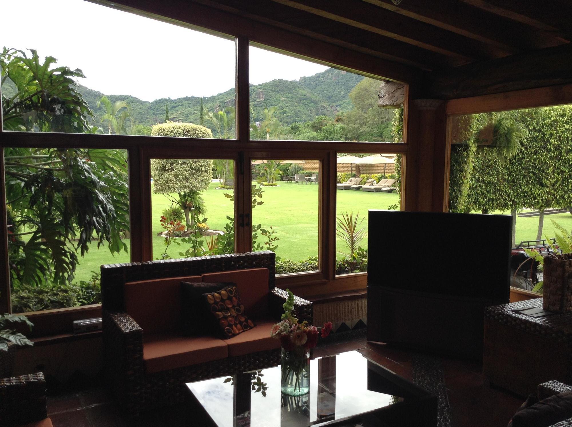 Hotel Real Del Valle Tepoztlan Bagian luar foto